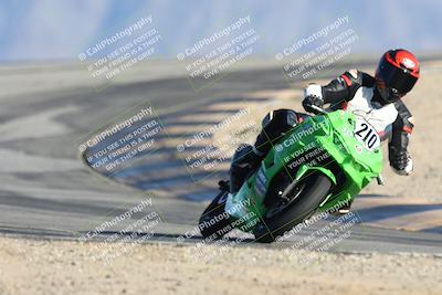 media/Dec-06-2025-CVMA (Sat) [[4a896cc04c]]/Race 9-500-400-350 Supersport/